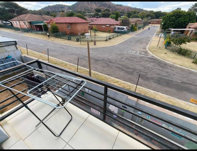 3 BEDROOM DUPLEX FOR SALE IN CASHAN